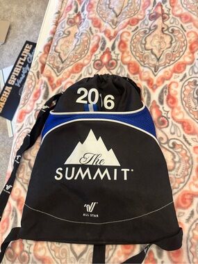 The Summit Black & Blue Drawstring Backpack